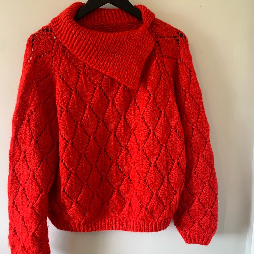 VINTAGE / Handmade / Red / Knit / Sweater